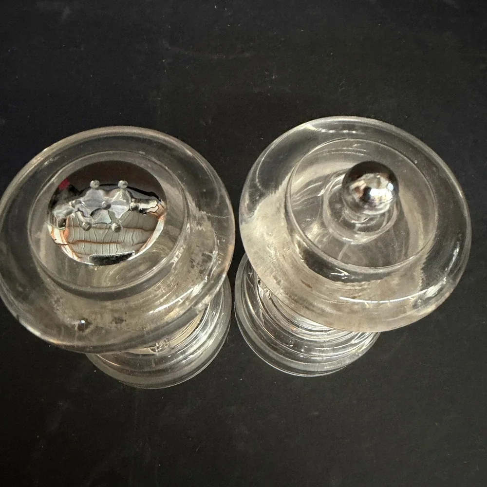 Mr. Dudley Clear Acrylic Salt Shaker and Pepper Grinder Set 4.5